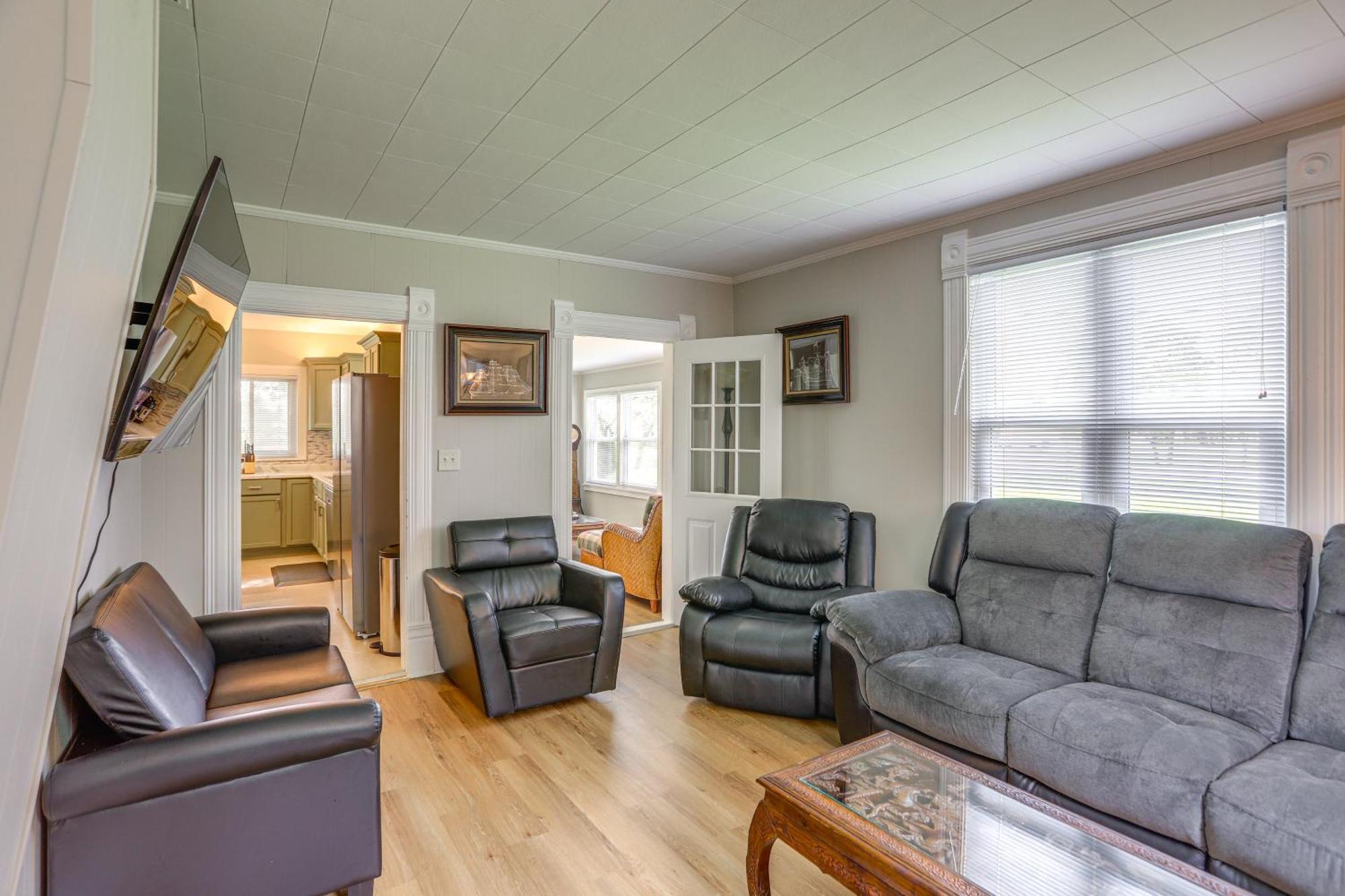 Welcoming Port Clinton Vacation Rental! Extérieur photo
