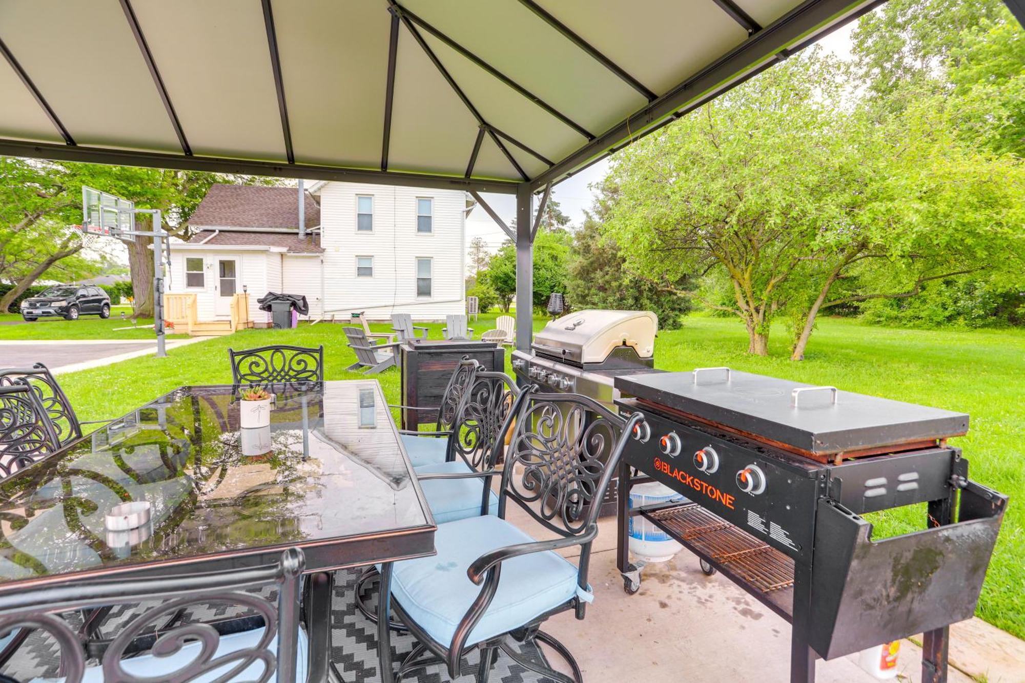 Welcoming Port Clinton Vacation Rental! Extérieur photo